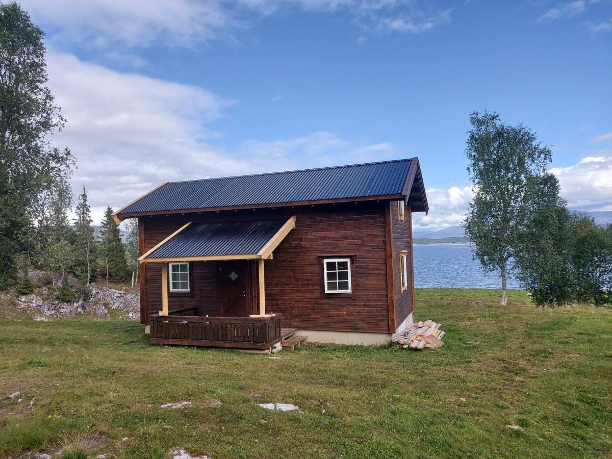 Villmarksgard, Hytte Ved Vannet Hattfjelldal Buitenkant foto